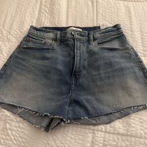 Abercrombie High Rise Mom Short